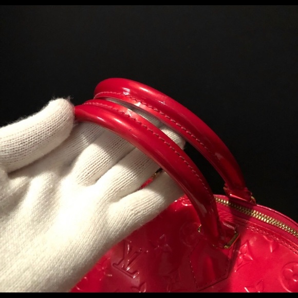 ‼️ALMA VERNIS GM SIZE PURSE!!‼️ OPEN TO OFFERS! 😁 - Picture 8 of 11